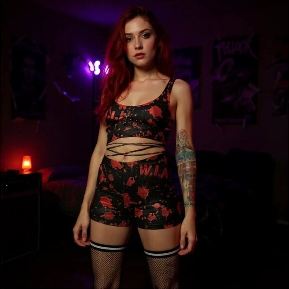 W.I.A ✦ Terror Hot Shorts ✦ Red Splatter Print High Waist Elastic Fit M NWT - Picture 2 of 4